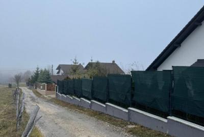 Teren de 3901 mp, în Central - 17