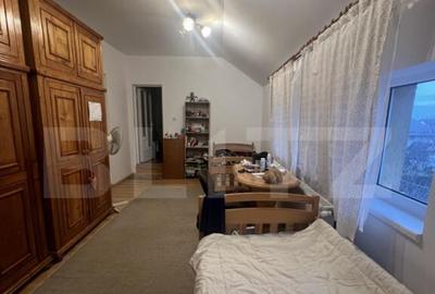 Casa pe 2 nivele, aproape de natura, pe 7.5 ar - 7