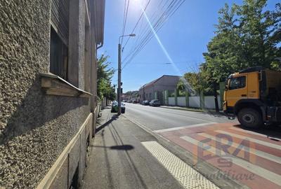 Oportunitate investitionala | Casa 200mp + Teren 800mp | Central - 2