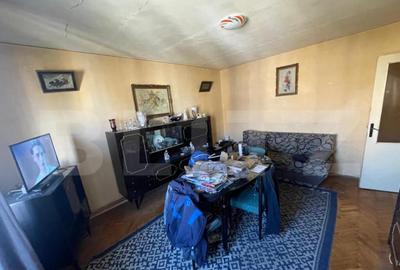 Apartament de vanzare cu 3 camere, 62 mp, zona Nanterre - 2