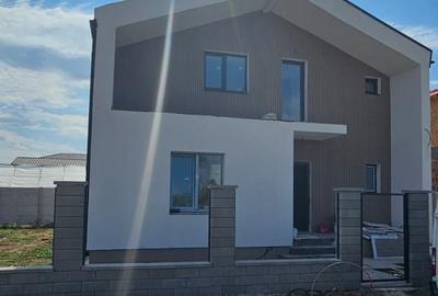 Casă individuală cu 5 camere cu Teren 330 Mp în Berceni - 14