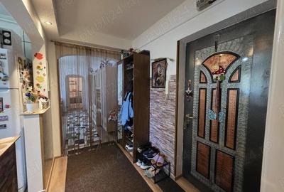 Apartament 3 camere complet renovat etaj 2 Deva, Str. Nicolae Balcescu (langa Panaur) - 8