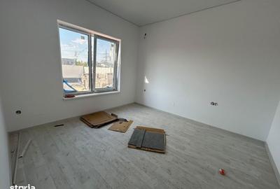 Casă cu 4 camere cu Teren 300 Mp în Central - 6