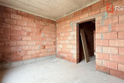 Duplex cu 4 camere cu Canalizare în Moșnița Nouă - 8