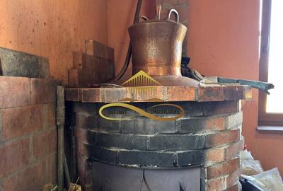 Casa si terasa de vanzare in Magura Bacau - 11