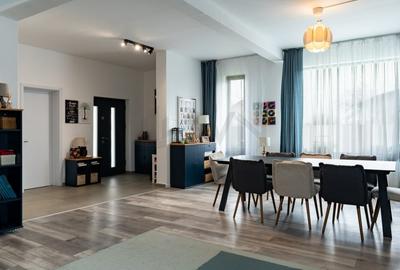 Casă individuală cu 4 camere cu Canalizare în Central - 6