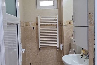 Casă individuală cu 4 camere cu Teren 100 Mp în Central - 14