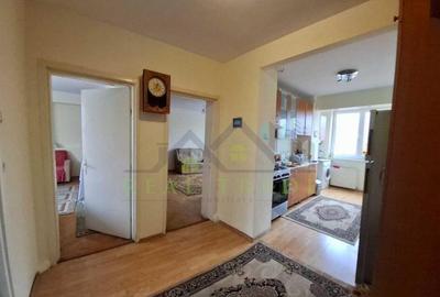 Apartament 3 camere bloc vila zona Garii- Piata Dacia - 3