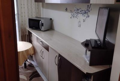 Apartament cu 2 camere decomandat în Central - 4