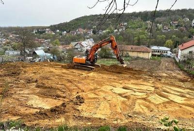 Teren de 1037 mp, în Bucovăț - 2