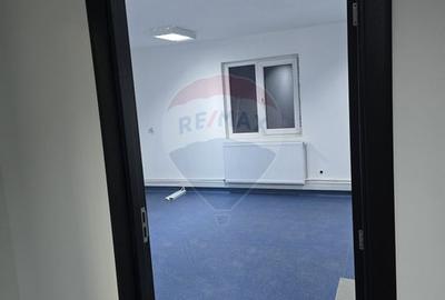 Spațiu comercial, de 36 mp, în Ultracentral - 4