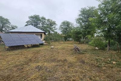 Casa renovata Bolde?ti-Gradi?tea jud Prahova locuibila imediat - 2