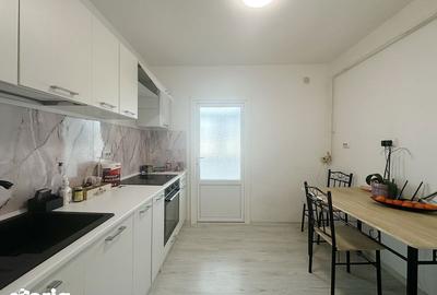 Apartament cu 3 camere decomandat în Păcurari - 4
