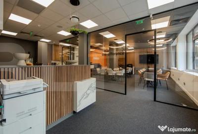 Spațiu comercial, de 130 mp, în P-ța Victoriei - 11