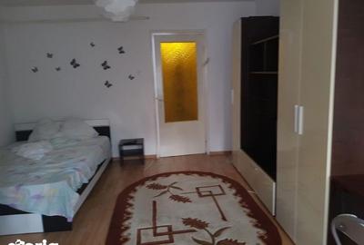 Garsonieră în Central