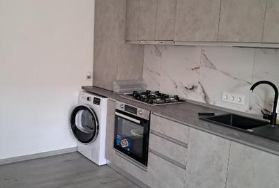 Vând casa în proaspeti - 3