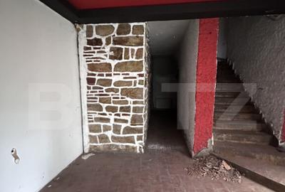 Casa de Piatra , 675 mp, cladire emblematica din centrul - 1