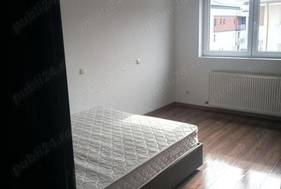 Apartament cu 2 camere decomandat în Tractorul - 7
