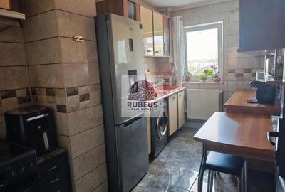 Apartament cu 3 camere decomandat, mobilat în Aluniș - 3