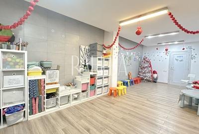 Casă cu 7 camere cu Canalizare în Dacia