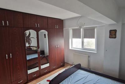Apartament cu 3 camere decomandat în Fălticeni