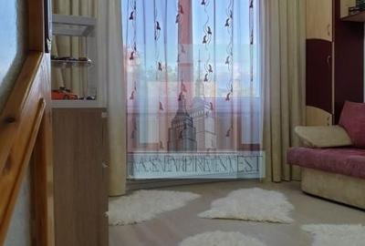 Apartament cu 4 camere decomandat, mobilat în Tractorul - 12