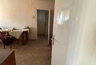 Apartament cu 2 camere decomandat în Central - 3