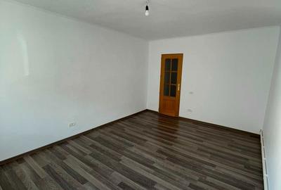 Apartament cu 2 camere decomandat în Exterior Vest - 3
