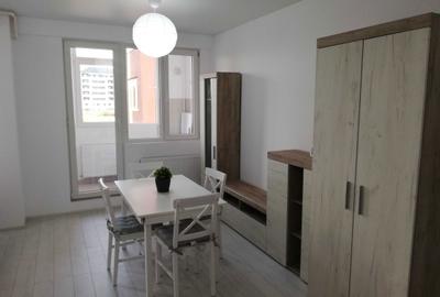 Garsonieră decomandată în Roșu - 4