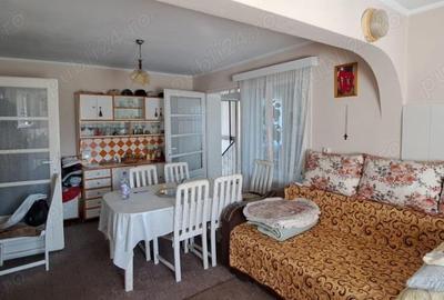 Casă cu 4 camere în Central - 3