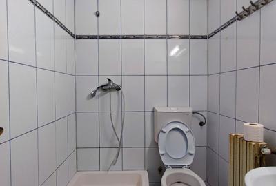 Garsonieră decomandată în Central - 7