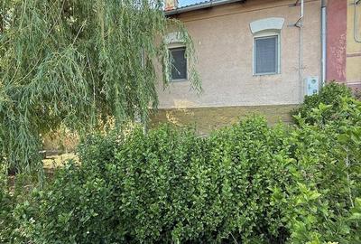 Casă cu 2 camere cu Teren 100 Mp în Central - 4