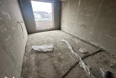 Casă cu 4 camere cu Teren 300 Mp în Central - 3