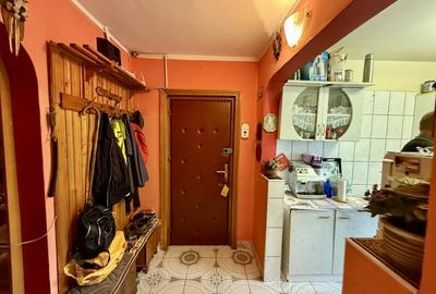APARTAMENT 4 CAMERE, ZONA MICRO 17 - 6