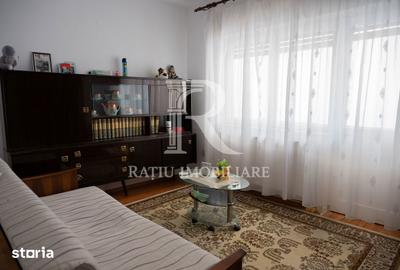 Apartament cu 4 camere în Ultracentral
