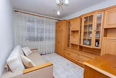 Apartament cu 2 camere decomandat în Berceni - 2