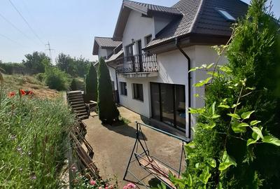 Casă tip duplex de vânzare – Zona Bucium, la doar 1 km de Plopii Fără Soț! - 11
