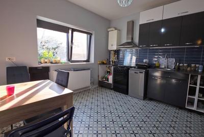 Casă individuală cu 3 camere cu Canalizare în Domnești - 11