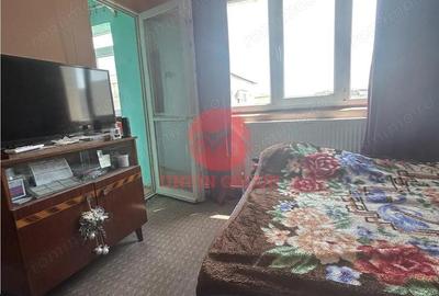 Apartament cu 3 camere decomandat în Năvodari - 12
