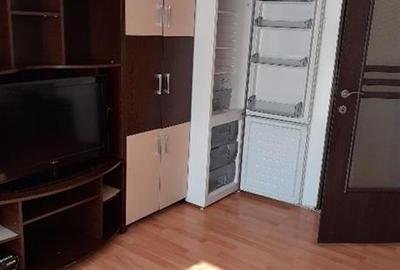 Garsonieră semidecomandată, mobilată în Răcădău - 2