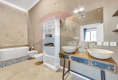 Apartament cu 3 camere decomandat în Central - 8