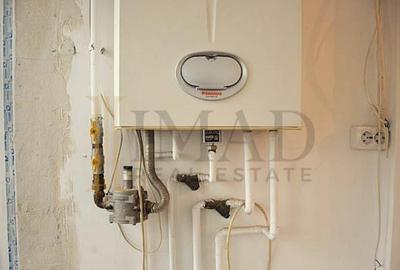 Apartament cu 2 camere decomandat în Micro 6 - 8