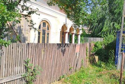 Casa tip boiereasca suprafa?a construita182 metri patra?i si teren 1800 in Arge? - 3