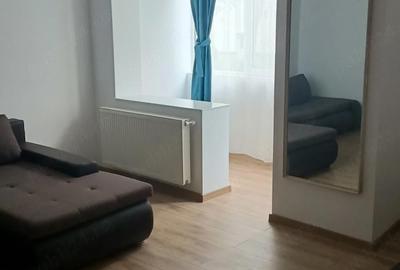 Garsonieră decomandată în Central - 2