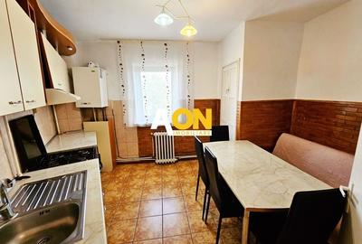 Apartament 2 camere, decomandat, et.3, Cetate, zona Liceului Sportiv - 5
