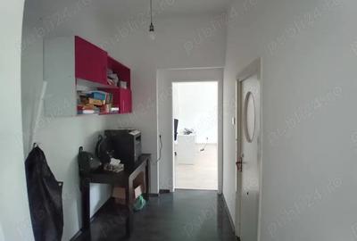 Spațiu comercial, de 37 mp, în Tineretului - 4