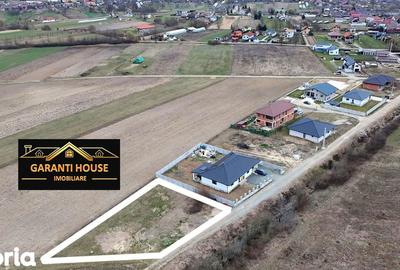 Teren de 858 mp, în Coltău - 3