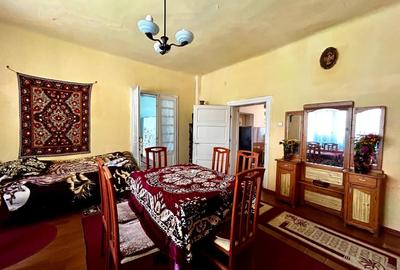 Casa 4 camere, tavan inalt, centru istoric Turda – oportunitate investitie - 5