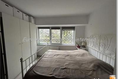 Apartament cu 2 camere decomandat în Casa de Cultură