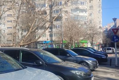 Garsonieră decomandată, mobilată în Drumul Taberei - 23